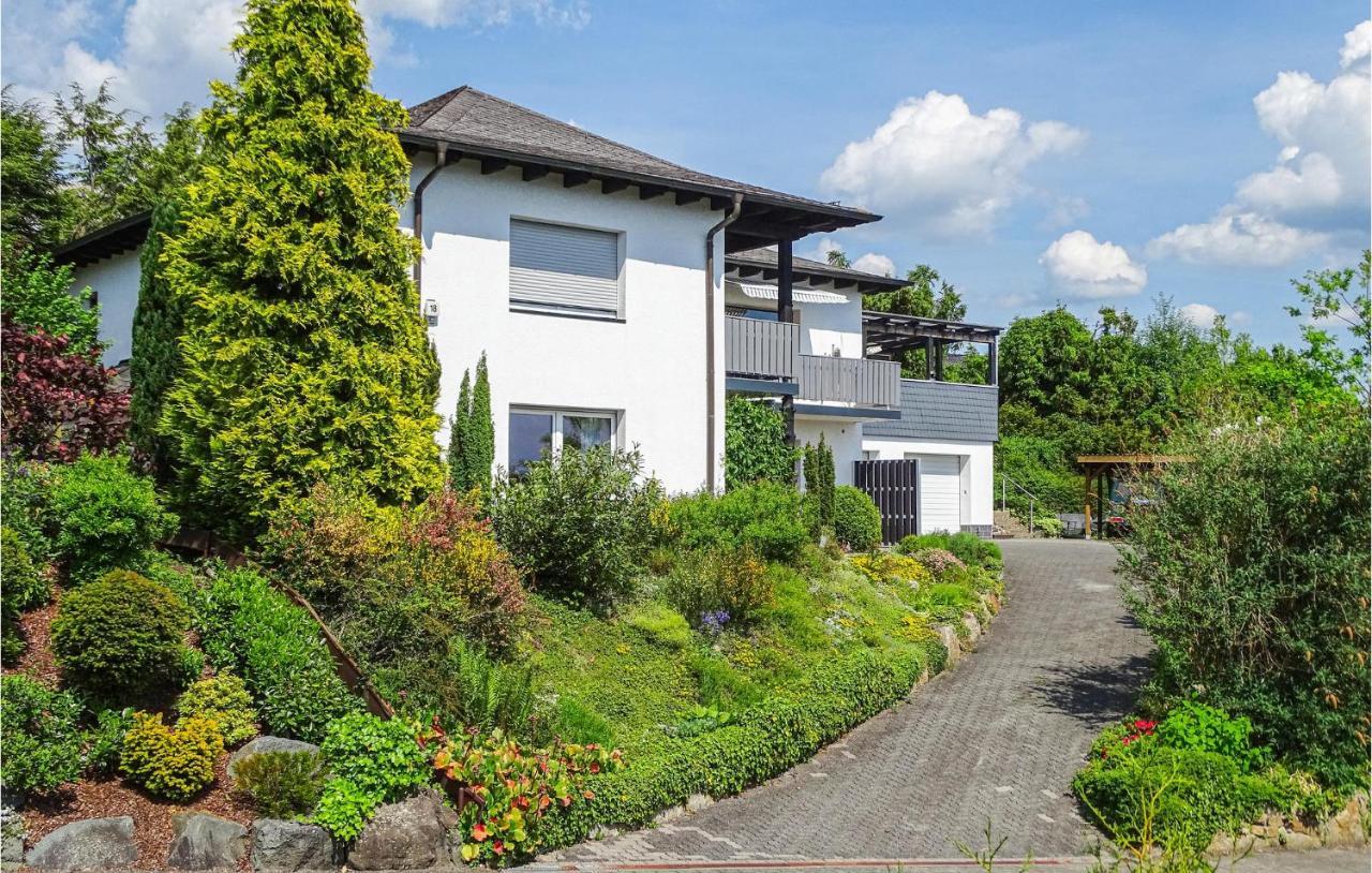 Beautiful Apartment In Dillenburg With Kitchen Exteriör bild