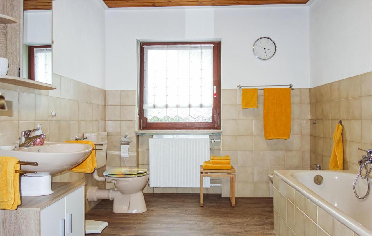 Beautiful Apartment In Dillenburg With Kitchen Exteriör bild